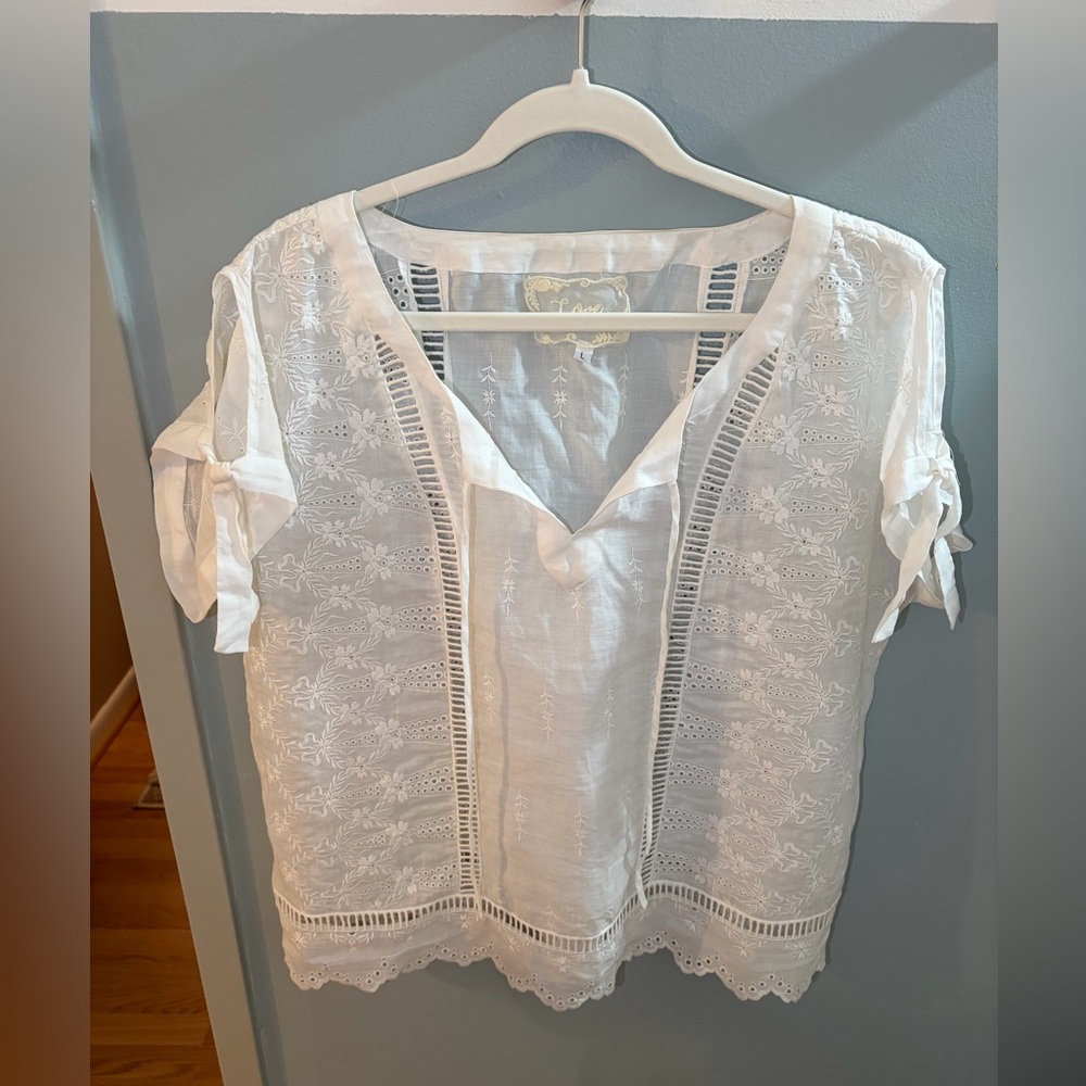 Johnny Was Cream Lace Embroidered Blouse